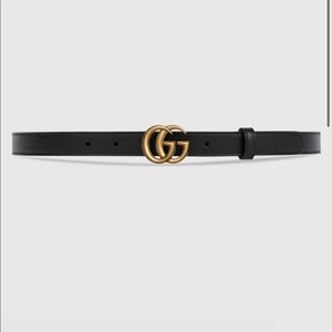 Black Gucci thin belt